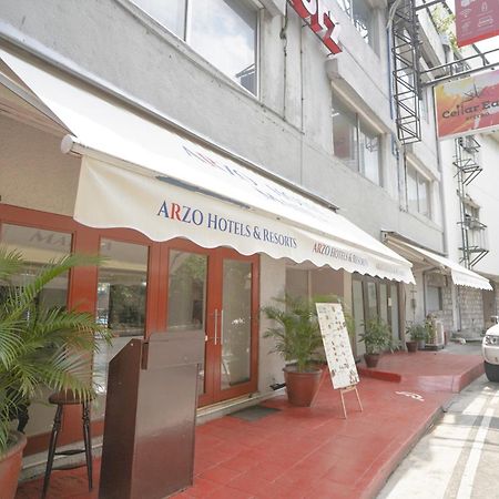 RedDoorz Premium at Arzo Hotel Manila Exterior foto