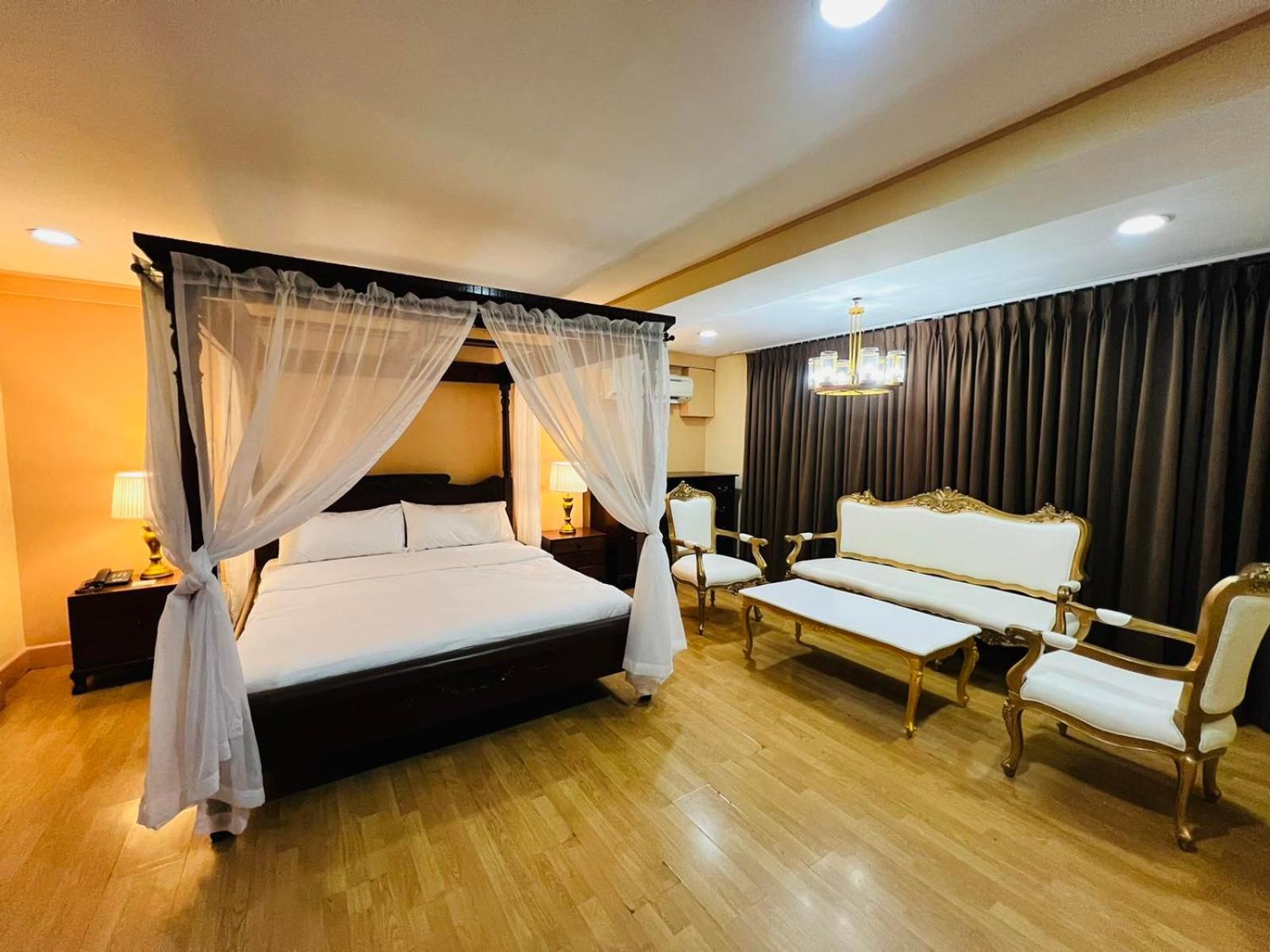 RedDoorz Premium at Arzo Hotel Manila Exterior foto